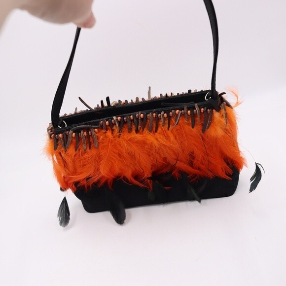 Halloween Black & Orange Feathered Handbag Novelty Bag - Picture 12 of 13